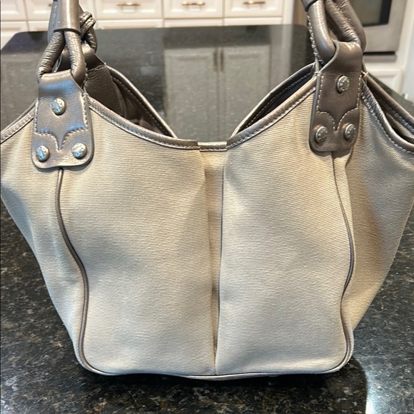 Vintage Burberry Nova Beige Canvas Taupe Metallic Leather Shoulder Purse Bag - Picture 4 of 16